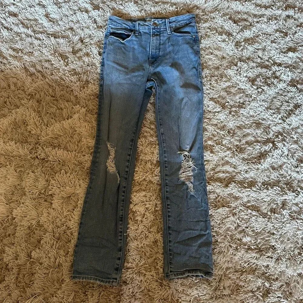 Good American distressed straight leg jeans 2/26